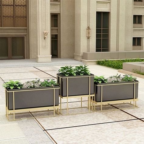Stainless Steel Planters, reference design 002